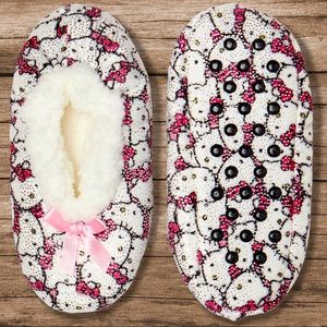 Hello Kitty Girls Fuzzy Babba Slipper Socks